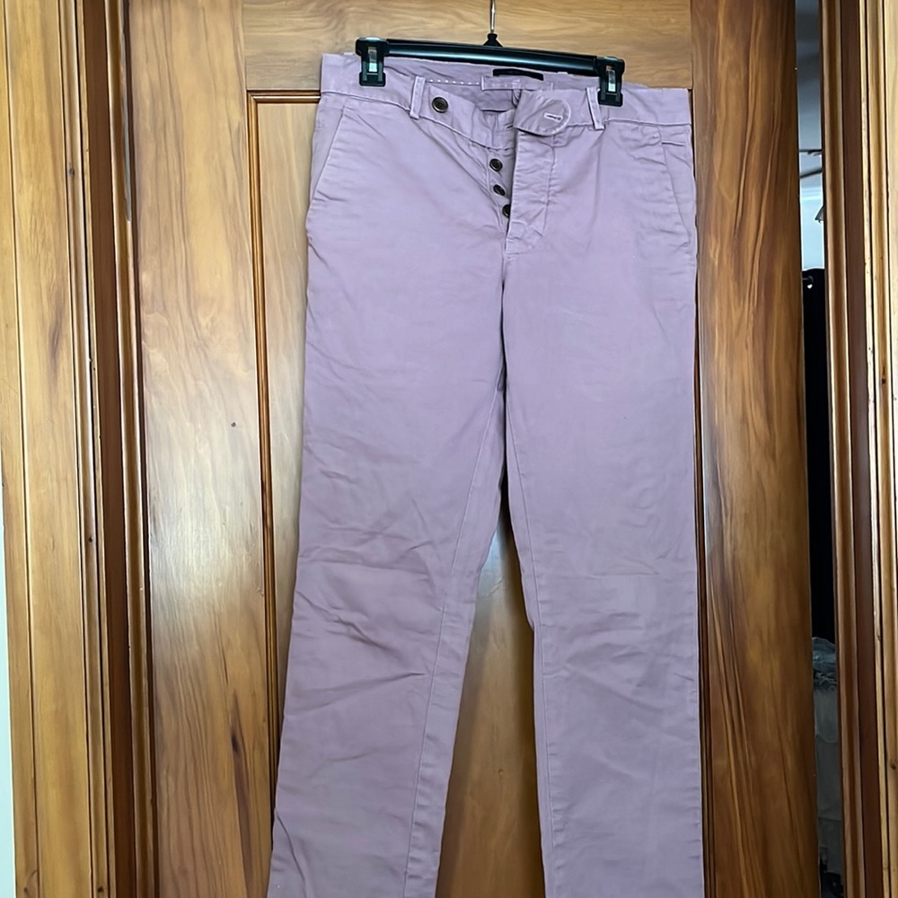 Berry colored pants with 3 buttons down
